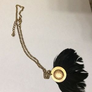 URBAN OUTFITTERS BLACK FEATHER + BRASS NECKLACE